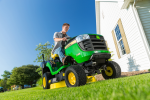 Lawn Tractor Sales & Service Delaware